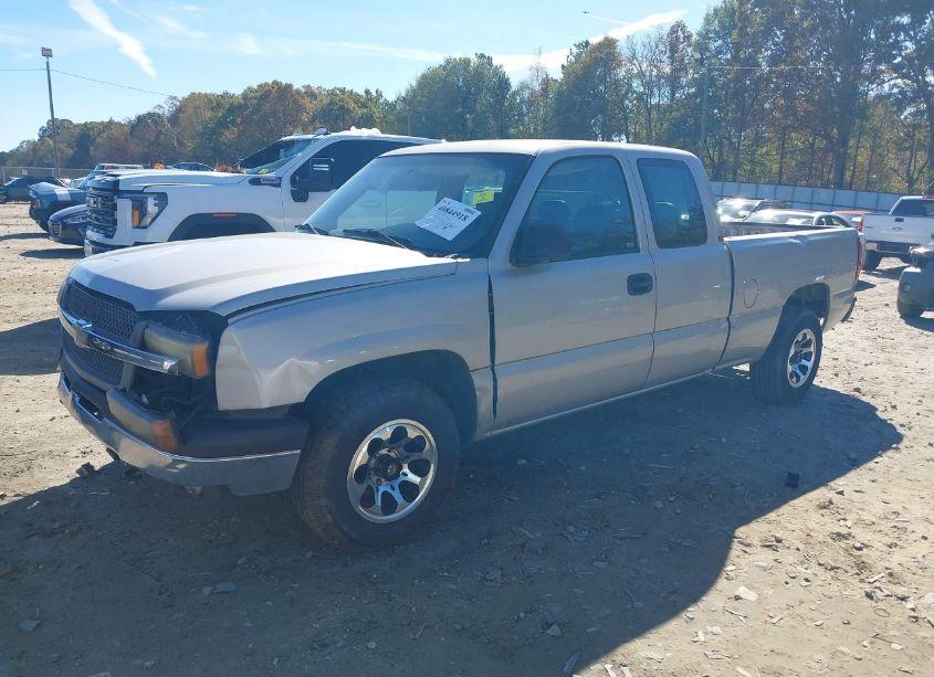Photo 2 of 2004 Chevrolet Silverado 1500 WORK TRUCK (VIN 1GCEC19X04Z348305)