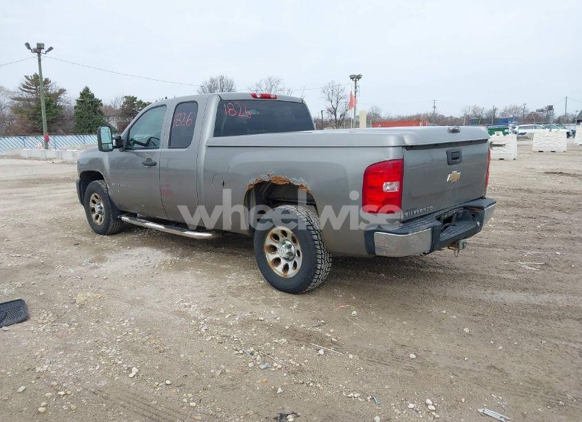 Photo 3 of 2008 Chevrolet Silverado 1500 WORK TRUCK (VIN 1GCEC19X08Z236724)