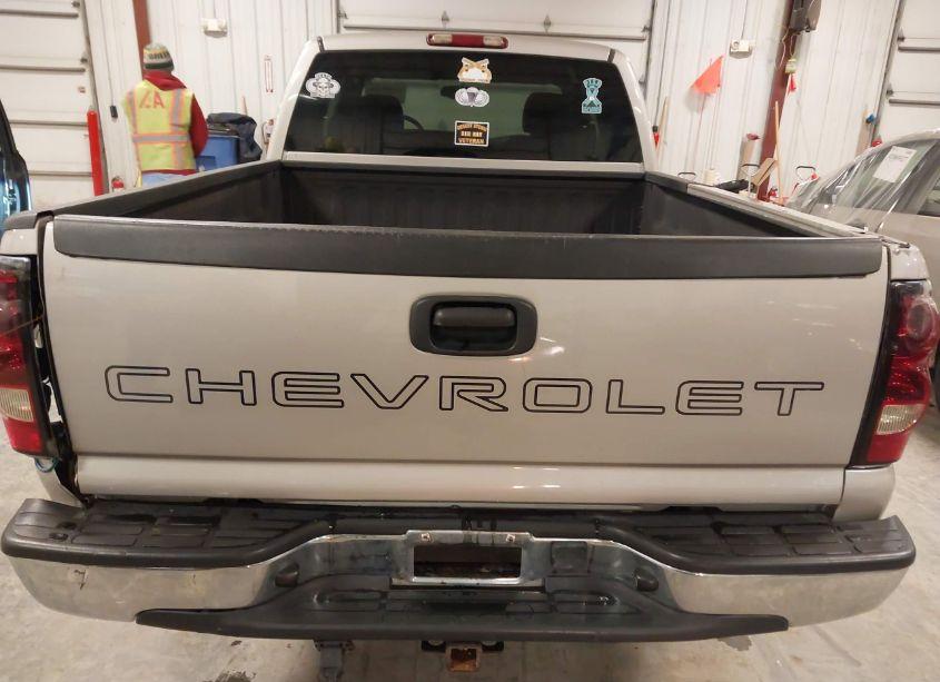 Photo 17 of 2005 Chevrolet Silverado 1500 (VIN 1GCEC19X15Z117561)