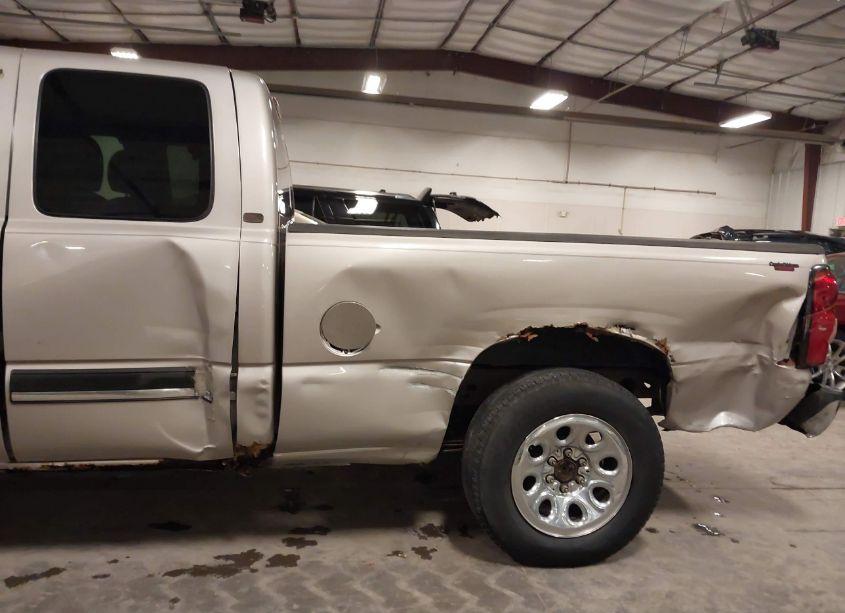 Photo 6 of 2005 Chevrolet Silverado 1500 (VIN 1GCEC19X15Z117561)
