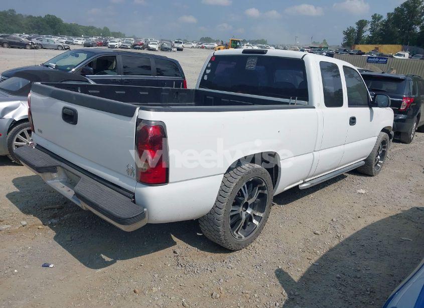 Photo 4 of 2005 Chevrolet Silverado 1500 WORK TRUCK (VIN 1GCEC19X15Z261398)