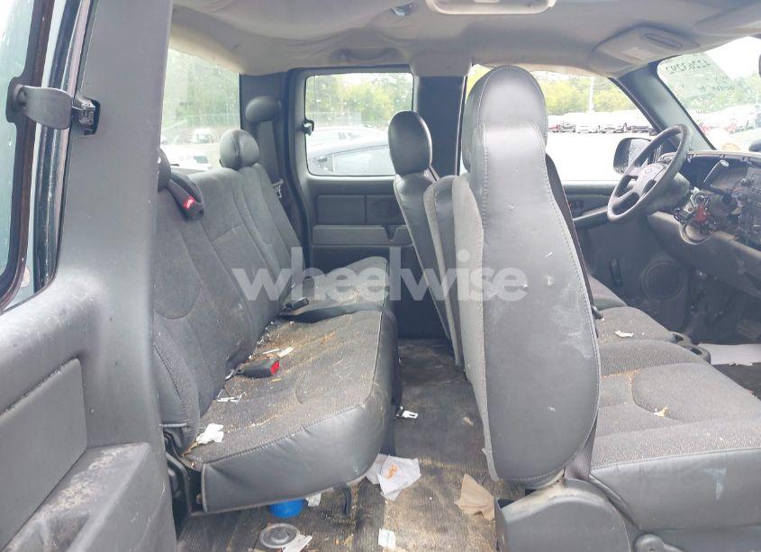 Photo 8 of 2005 Chevrolet Silverado 1500 WORK TRUCK (VIN 1GCEC19X15Z264141)