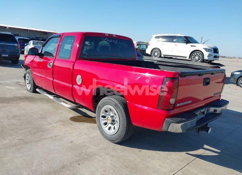 Photo 3 of 2005 Chevrolet Silverado 1500 LS (VIN 1GCEC19X15Z354924)
