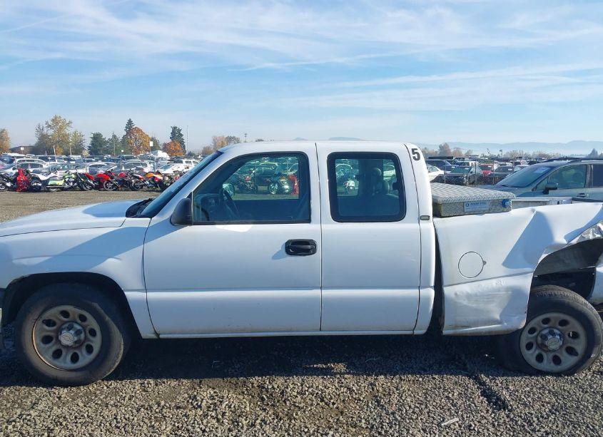Photo 14 of 2005 Chevrolet Silverado 1500 WORK TRUCK (VIN 1GCEC19X35Z347005)