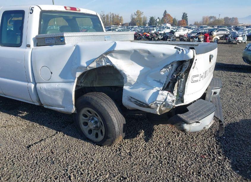 Photo 6 of 2005 Chevrolet Silverado 1500 WORK TRUCK (VIN 1GCEC19X35Z347005)