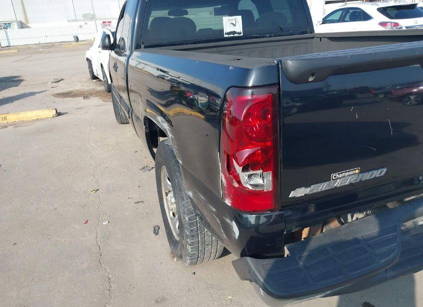 Photo 18 of 2006 Chevrolet Silverado 1500 LT1 (VIN 1GCEC19X36Z121404)