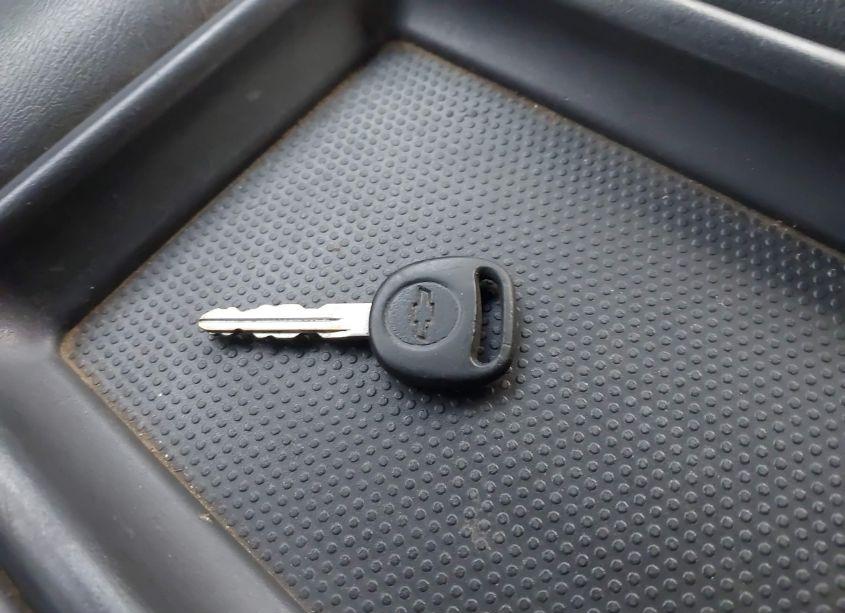 Photo 11 of 2006 Chevrolet Silverado 1500 LS (VIN 1GCEC19X36Z264403)