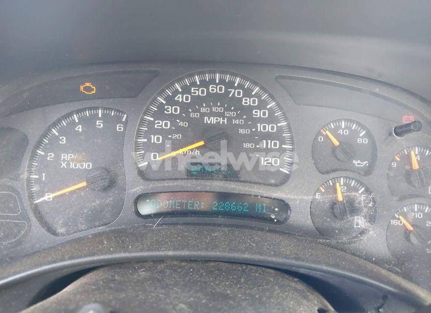 Photo 7 of 2004 Chevrolet Silverado 1500 WORK TRUCK (VIN 1GCEC19X44Z223064)