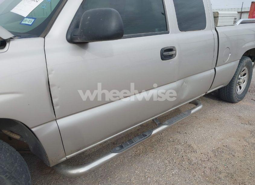 Photo 6 of 2005 Chevrolet Silverado 1500 WORK TRUCK (VIN 1GCEC19X55Z124772)