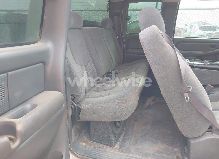 Photo 8 of 2005 Chevrolet Silverado 1500 WORK TRUCK (VIN 1GCEC19X55Z124772)