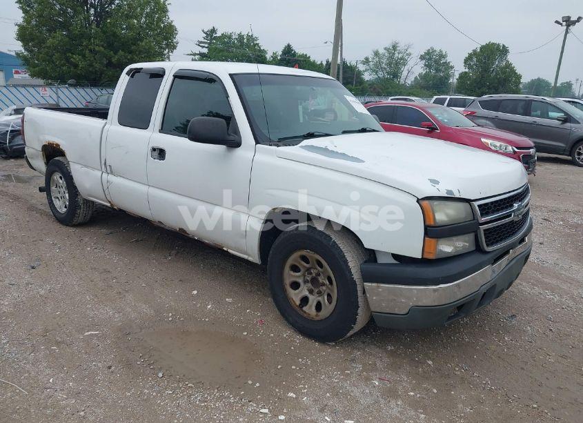 2007 Chevrolet Silverado 1500 CLASSIC WORK TRUCK (VIN 1GCEC19X57Z166345) main photo