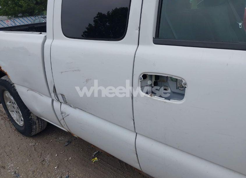 Photo 6 of 2007 Chevrolet Silverado 1500 CLASSIC WORK TRUCK (VIN 1GCEC19X57Z166345)