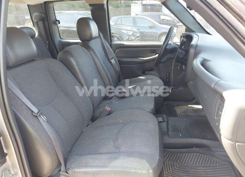 Photo 5 of 2004 Chevrolet Silverado 1500 WORK TRUCK (VIN 1GCEC19X64Z289020)