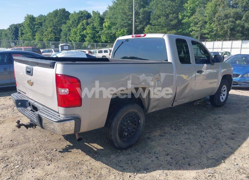 Photo 4 of 2009 Chevrolet Silverado 1500 WORK TRUCK (VIN 1GCEC19X69Z199390)