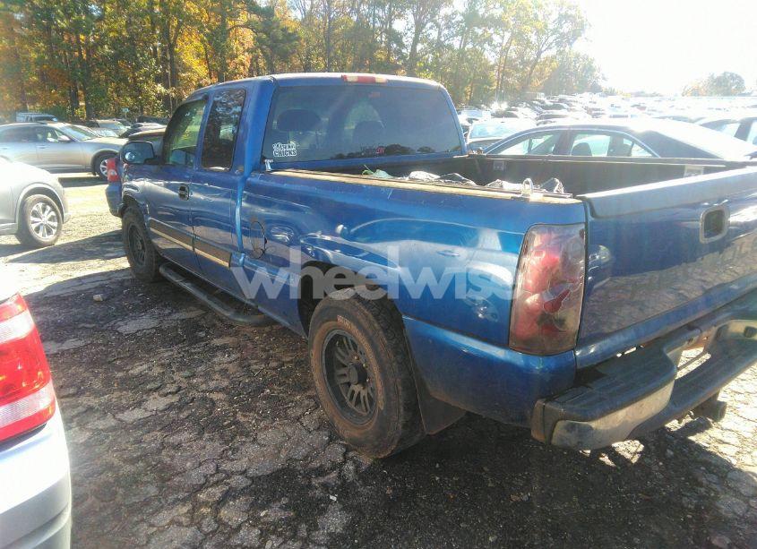 Photo 3 of 2003 Chevrolet Silverado 1500 (VIN 1GCEC19X73Z189975)