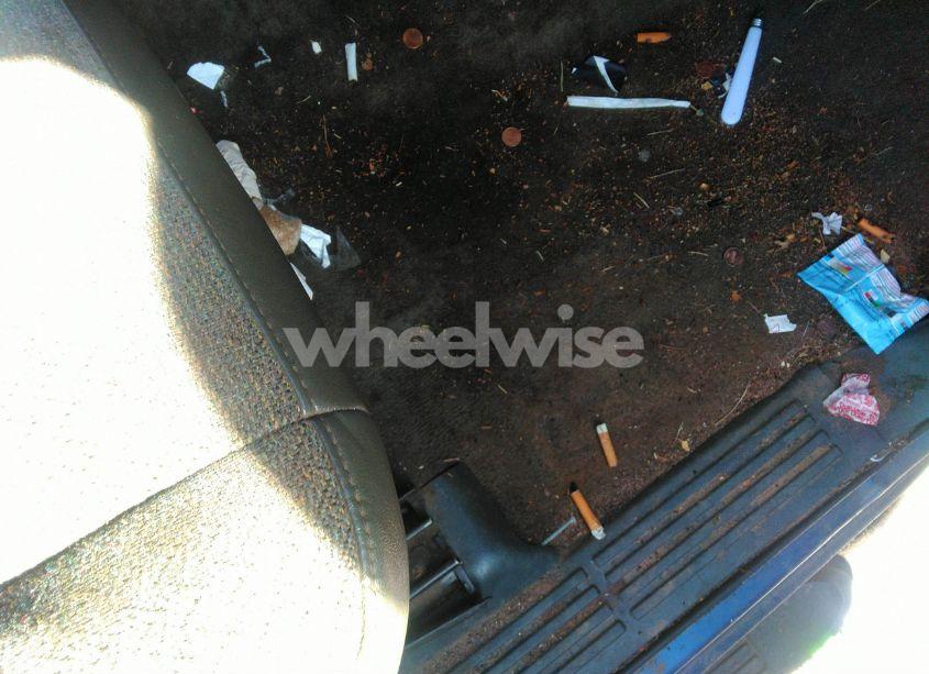 Photo 8 of 2003 Chevrolet Silverado 1500 (VIN 1GCEC19X73Z189975)