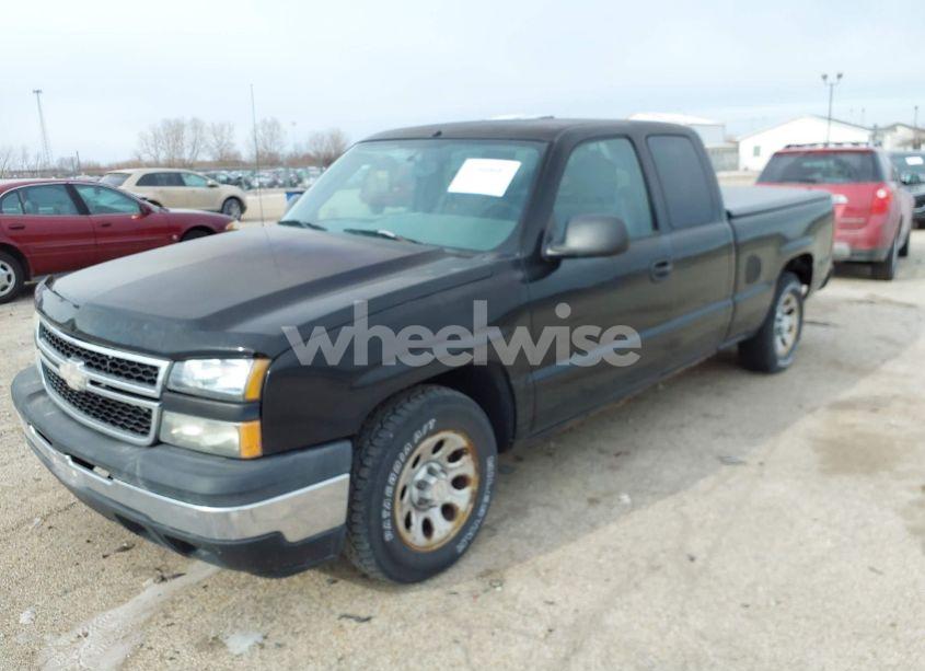 Photo 2 of 2007 Chevrolet Silverado 1500 CLASSIC WORK TRUCK (VIN 1GCEC19X77Z141821)