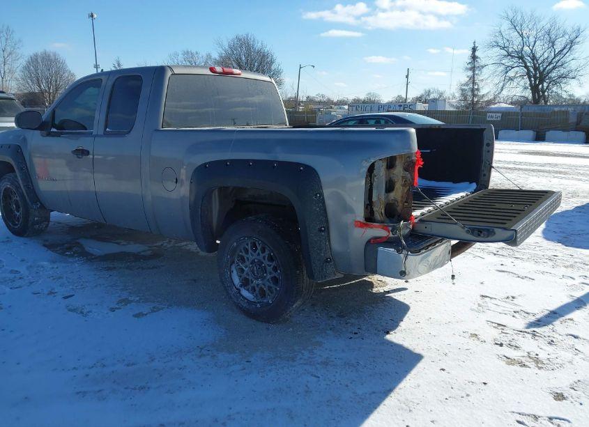Photo 3 of 2007 Chevrolet Silverado 1500 WORK TRUCK (VIN 1GCEC19X77Z629649)