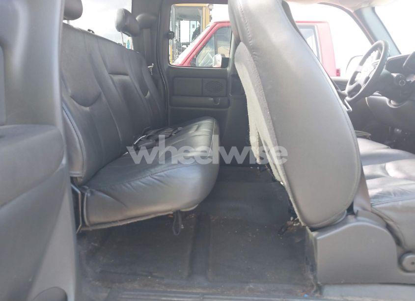 Photo 8 of 2004 Chevrolet Silverado 1500 WORK TRUCK (VIN 1GCEC19X84Z276236)