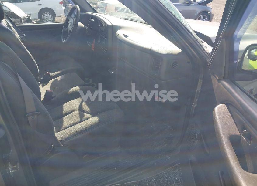 Photo 5 of 2006 Chevrolet Silverado 1500 WORK TRUCK (VIN 1GCEC19X86Z137663)