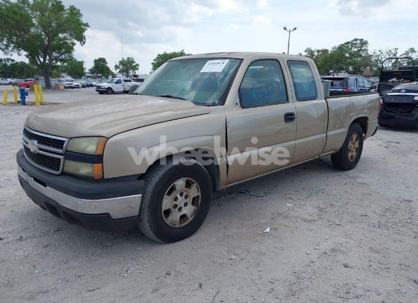 Photo 2 of 2007 Chevrolet Silverado 1500 CLASSIC WORK TRUCK (VIN 1GCEC19X87Z107306)