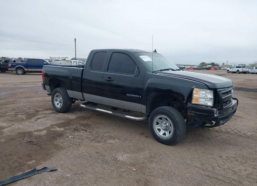 2007 Chevrolet Silverado 1500 WORK TRUCK (VIN 1GCEC19X87Z598265) main photo