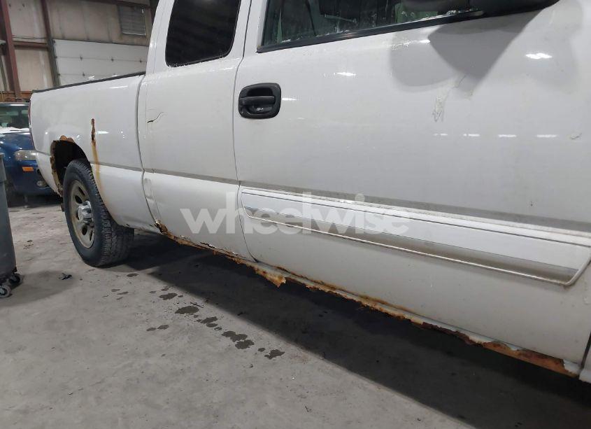 Photo 12 of 2007 Chevrolet Silverado 1500 CLASSIC WORK TRUCK (VIN 1GCEC19X97Z194861)