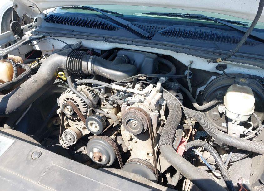 Photo 10 of 2006 Chevrolet Silverado 1500 WORK TRUCK (VIN 1GCEC19XX6Z253172)