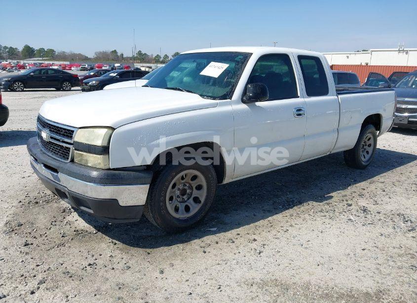 Photo 2 of 2006 Chevrolet Silverado 1500 WORK TRUCK (VIN 1GCEC19XX6Z253172)