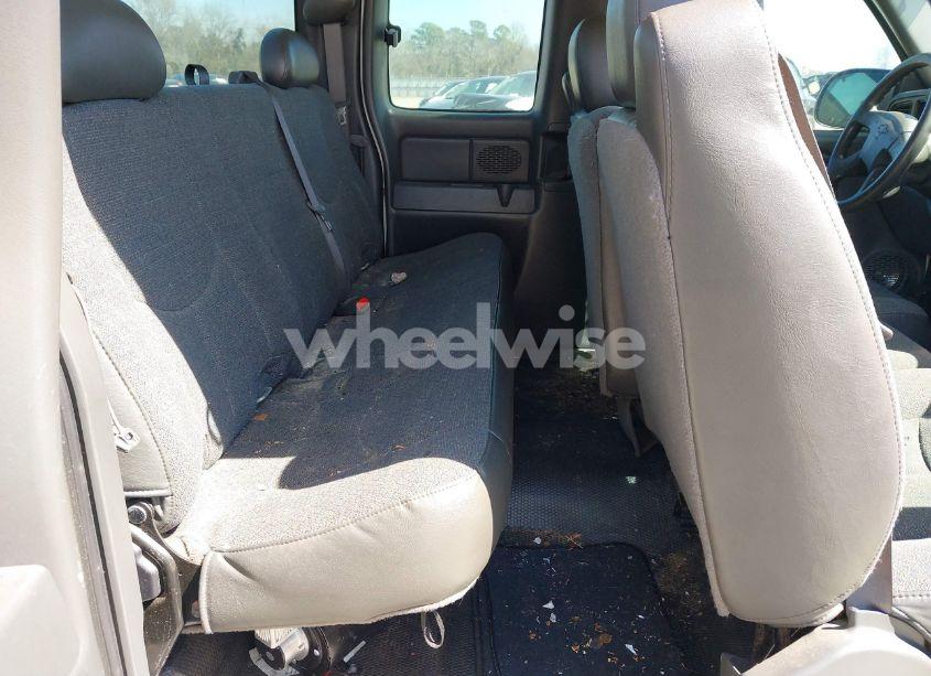 Photo 8 of 2006 Chevrolet Silverado 1500 WORK TRUCK (VIN 1GCEC19XX6Z253172)