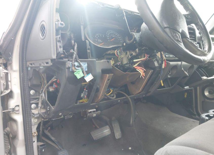 Photo 6 of 2005 Chevrolet Silverado 1500 LS (VIN 1GCEC19Z15Z218164)