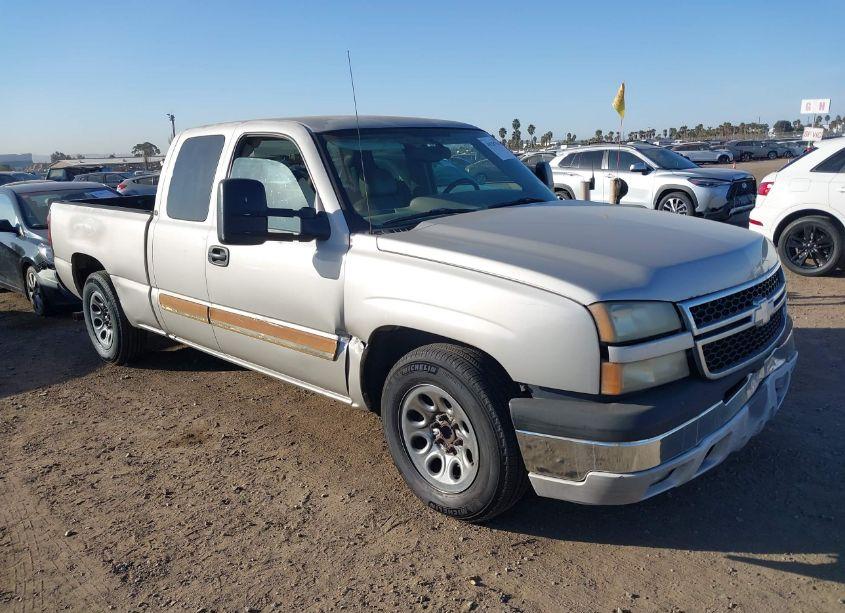 2007 Chevrolet Silverado 1500 CLASSIC LT2 (VIN 1GCEC19Z17Z186030) main photo