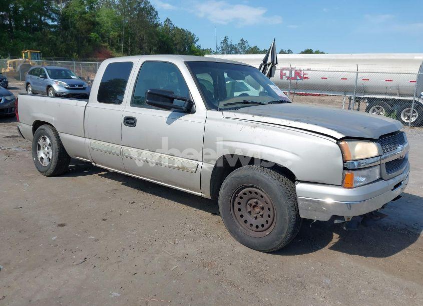 2005 Chevrolet Silverado 1500 LS (VIN 1GCEC19Z35Z182266) main photo