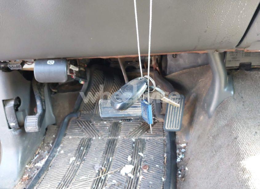 Photo 11 of 2005 Chevrolet Silverado 1500 LS (VIN 1GCEC19Z35Z182266)