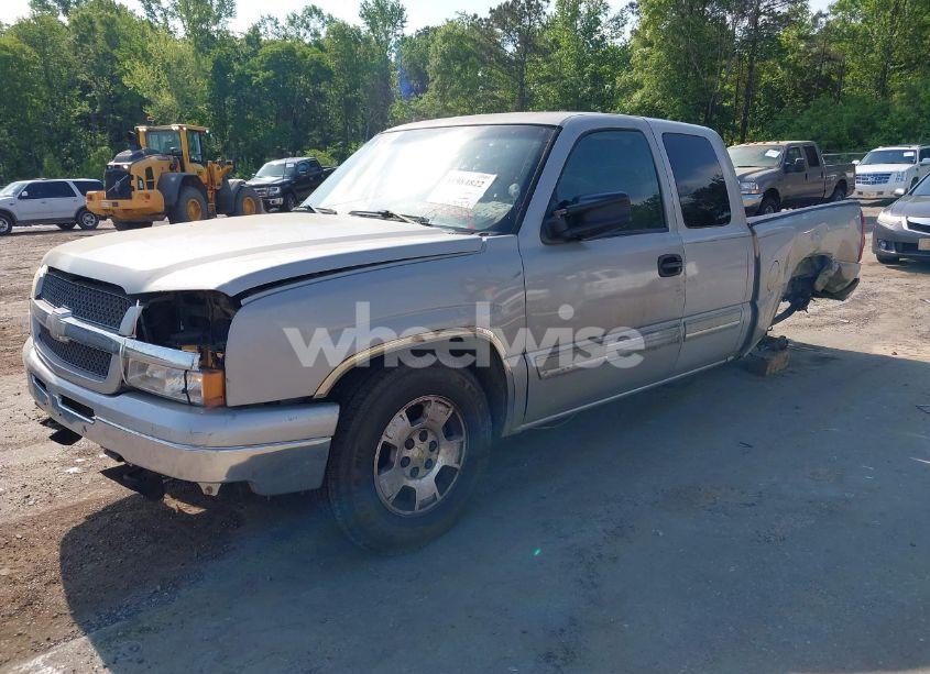 Photo 2 of 2005 Chevrolet Silverado 1500 LS (VIN 1GCEC19Z35Z182266)