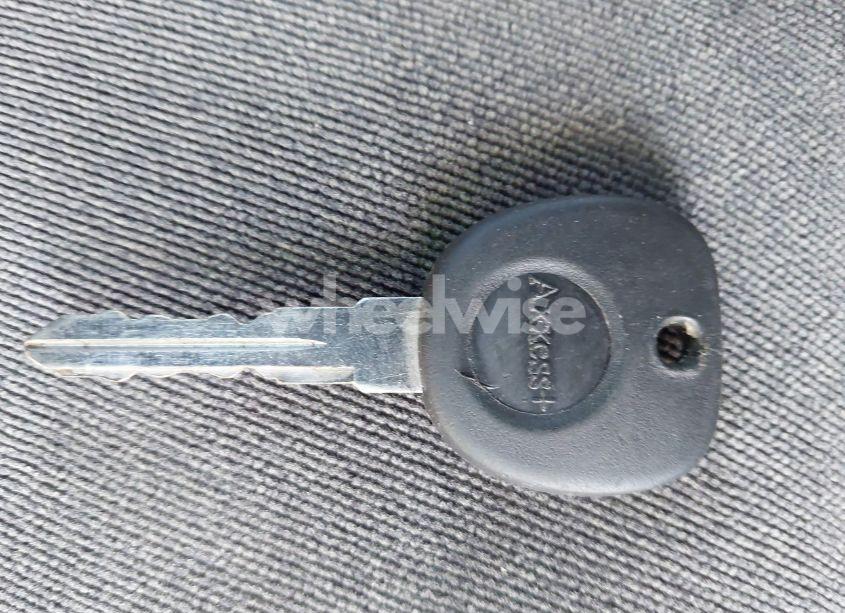 Photo 11 of 2005 Chevrolet Silverado 1500 LS (VIN 1GCEC19Z45Z212469)