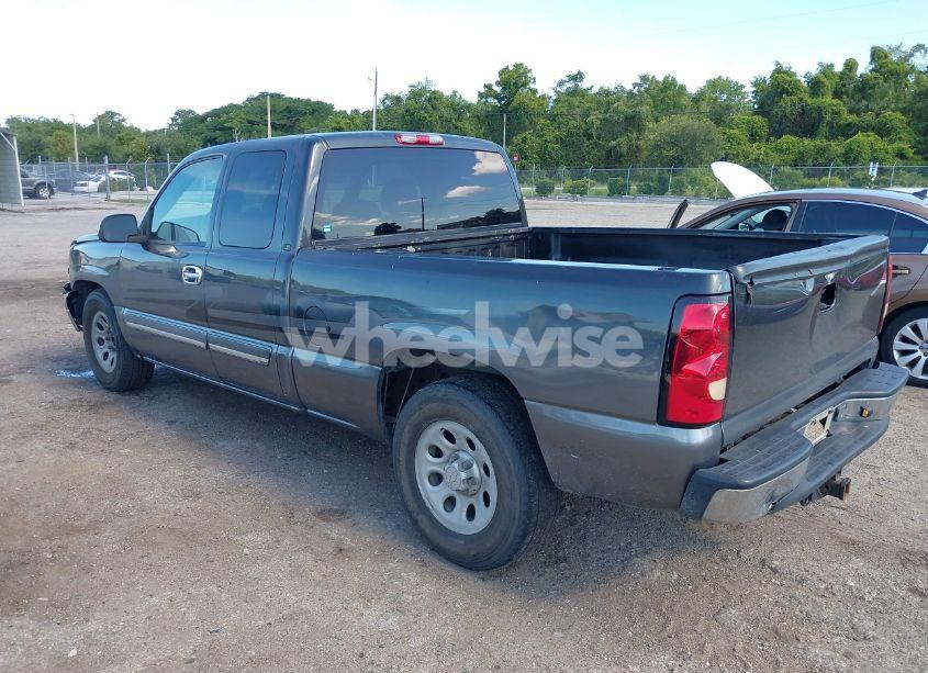 Photo 3 of 2005 Chevrolet Silverado 1500 LS (VIN 1GCEC19Z45Z212469)