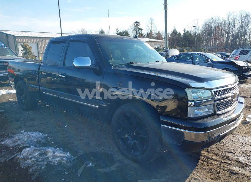 2006 Chevrolet Silverado 1500 LT2 (VIN 1GCEC19Z46Z226356) main photo