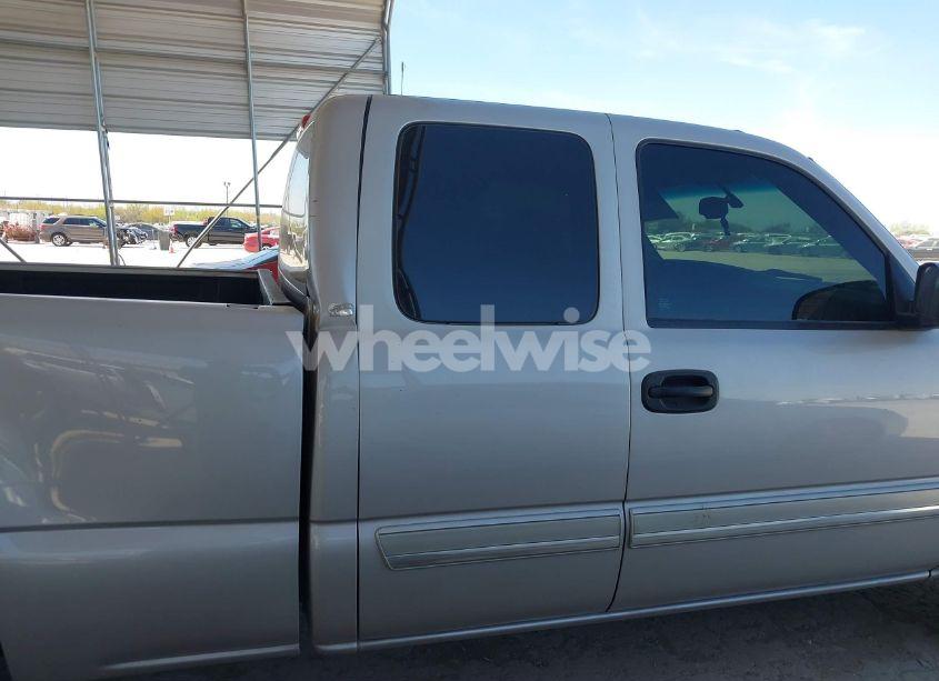 Photo 13 of 2005 Chevrolet Silverado 1500 LS (VIN 1GCEC19Z55Z193897)
