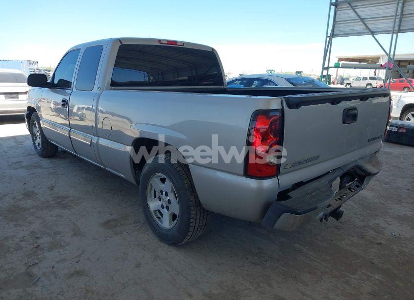 Photo 3 of 2005 Chevrolet Silverado 1500 LS (VIN 1GCEC19Z55Z193897)
