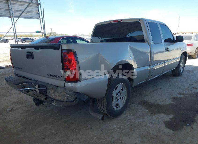 Photo 4 of 2005 Chevrolet Silverado 1500 LS (VIN 1GCEC19Z55Z193897)