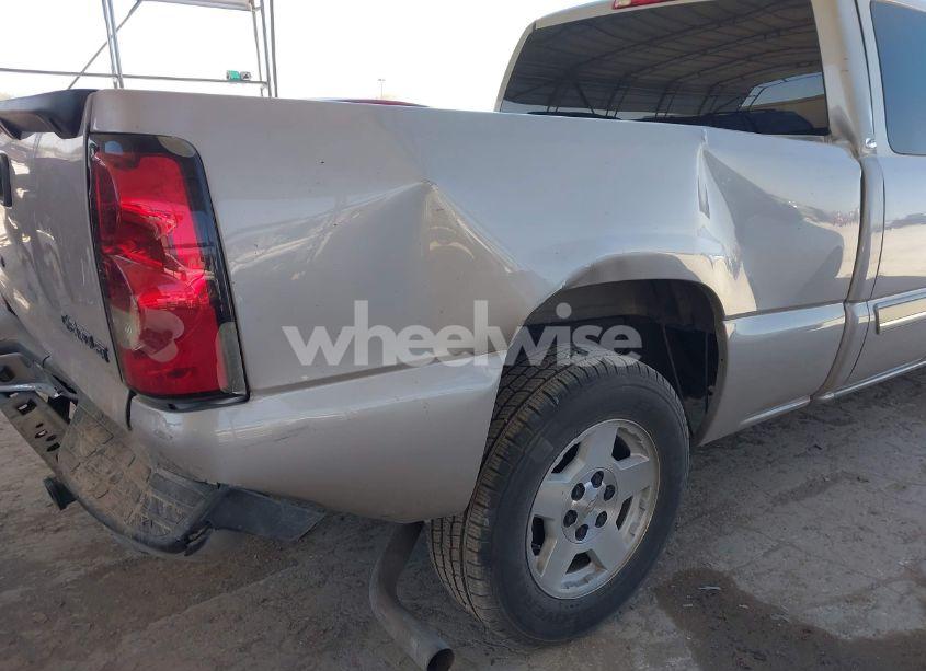 Photo 6 of 2005 Chevrolet Silverado 1500 LS (VIN 1GCEC19Z55Z193897)