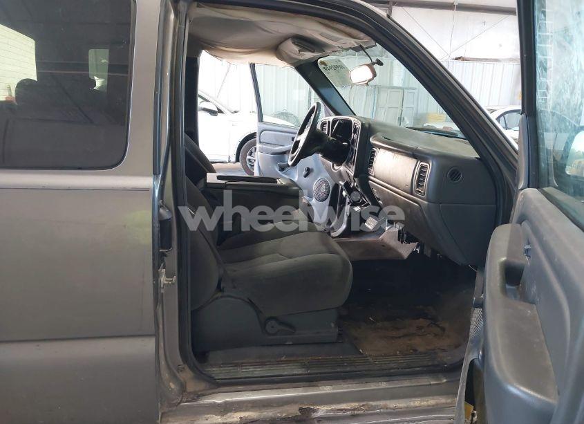 Photo 5 of 2006 Chevrolet Silverado 1500 LS (VIN 1GCEC19Z66Z216685)