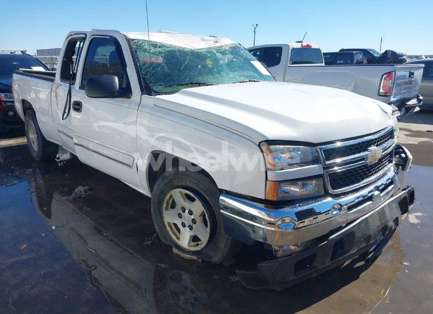 2006 Chevrolet Silverado 1500 LT1 (VIN 1GCEC19Z66Z222292) main photo