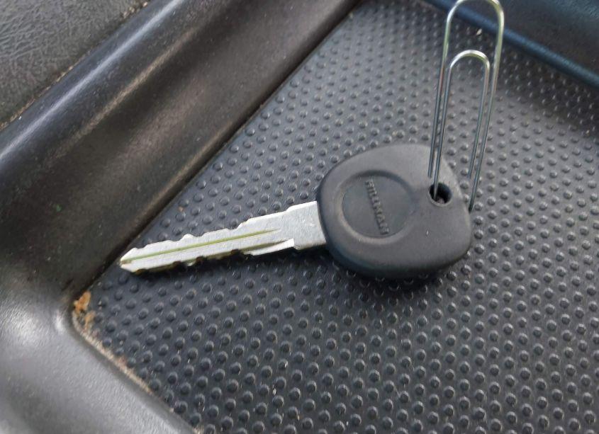 Photo 11 of 2006 Chevrolet Silverado 1500 LT1 (VIN 1GCEC19ZX6Z268708)