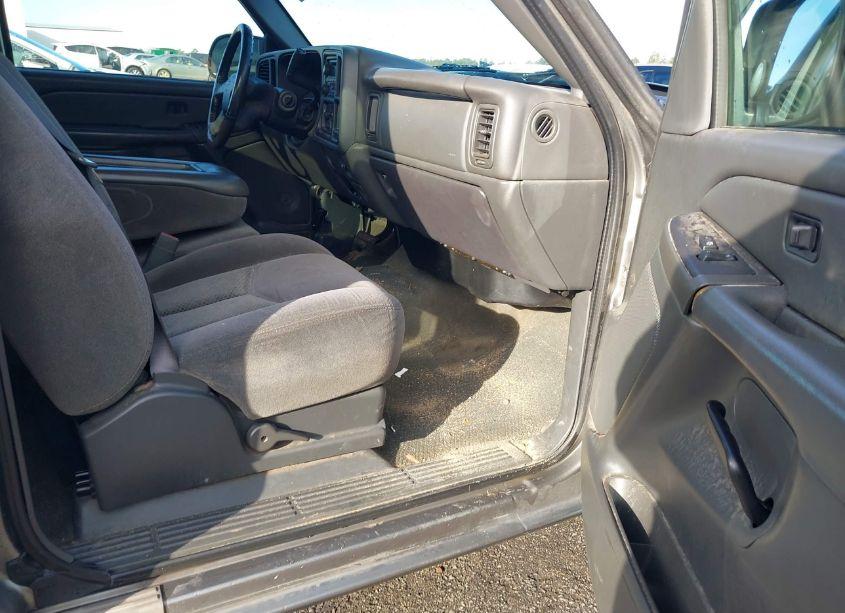 Photo 5 of 2006 Chevrolet Silverado 1500 LT1 (VIN 1GCEC19ZX6Z268708)