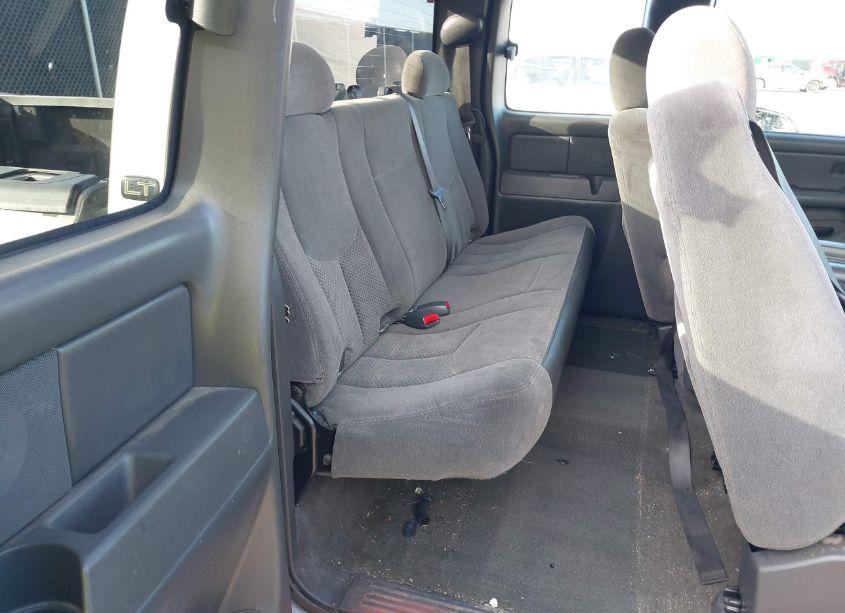 Photo 8 of 2006 Chevrolet Silverado 1500 LT1 (VIN 1GCEC19ZX6Z268708)