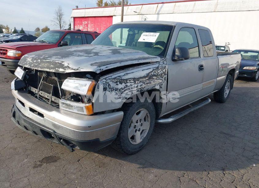 Photo 2 of 2007 Chevrolet Silverado 1500 CLASSIC LT1 (VIN 1GCEC19ZX7Z178802)