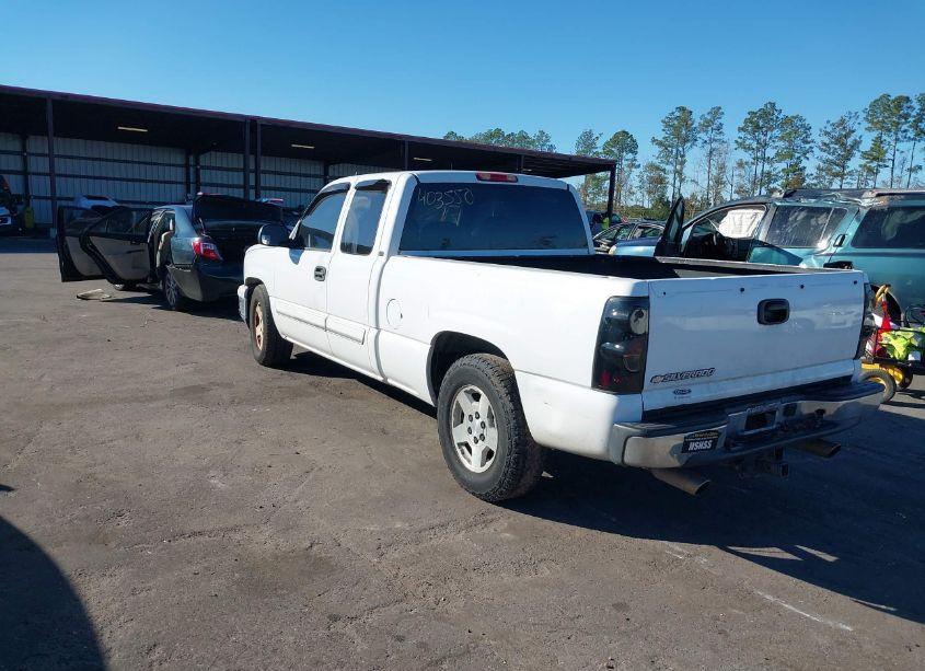Photo 3 of 2007 Chevrolet Silverado 1500 CLASSIC LT2 (VIN 1GCEC19ZX7Z202063)
