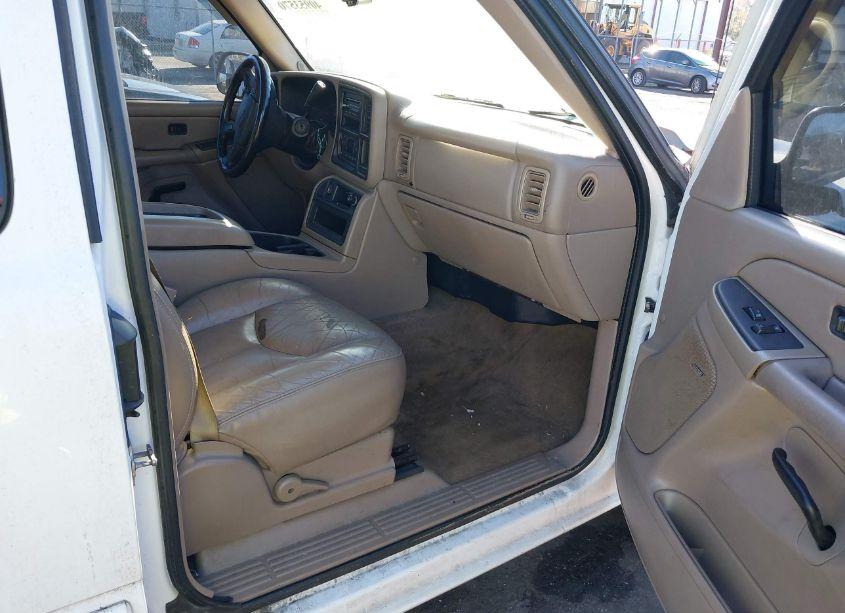 Photo 5 of 2007 Chevrolet Silverado 1500 CLASSIC LT2 (VIN 1GCEC19ZX7Z202063)